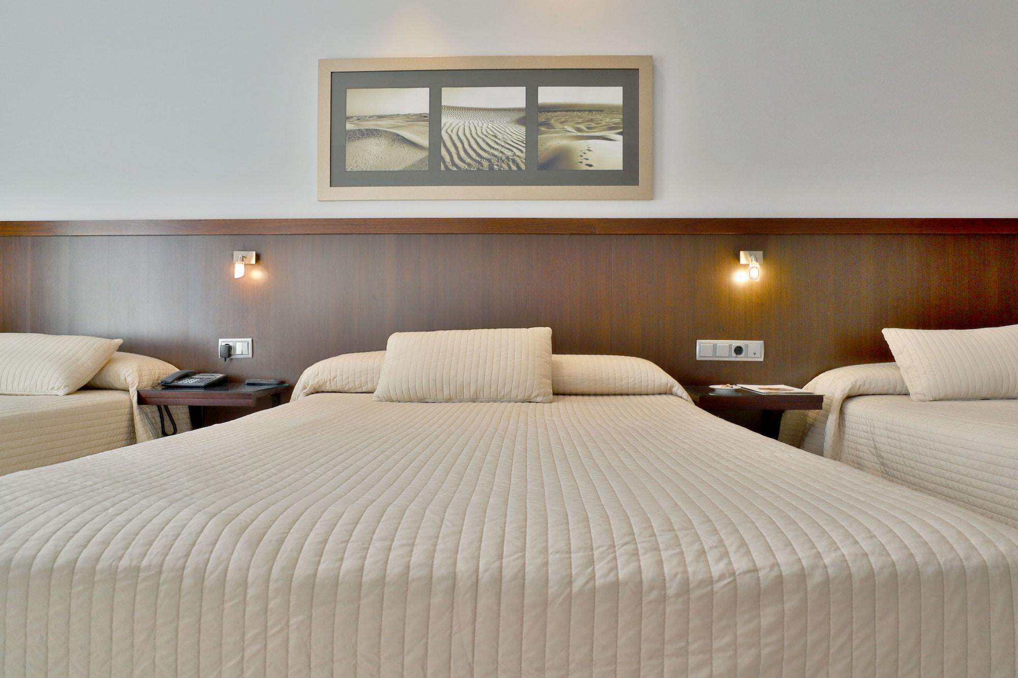 Hotel Oasis Córdoba Kültér fotó